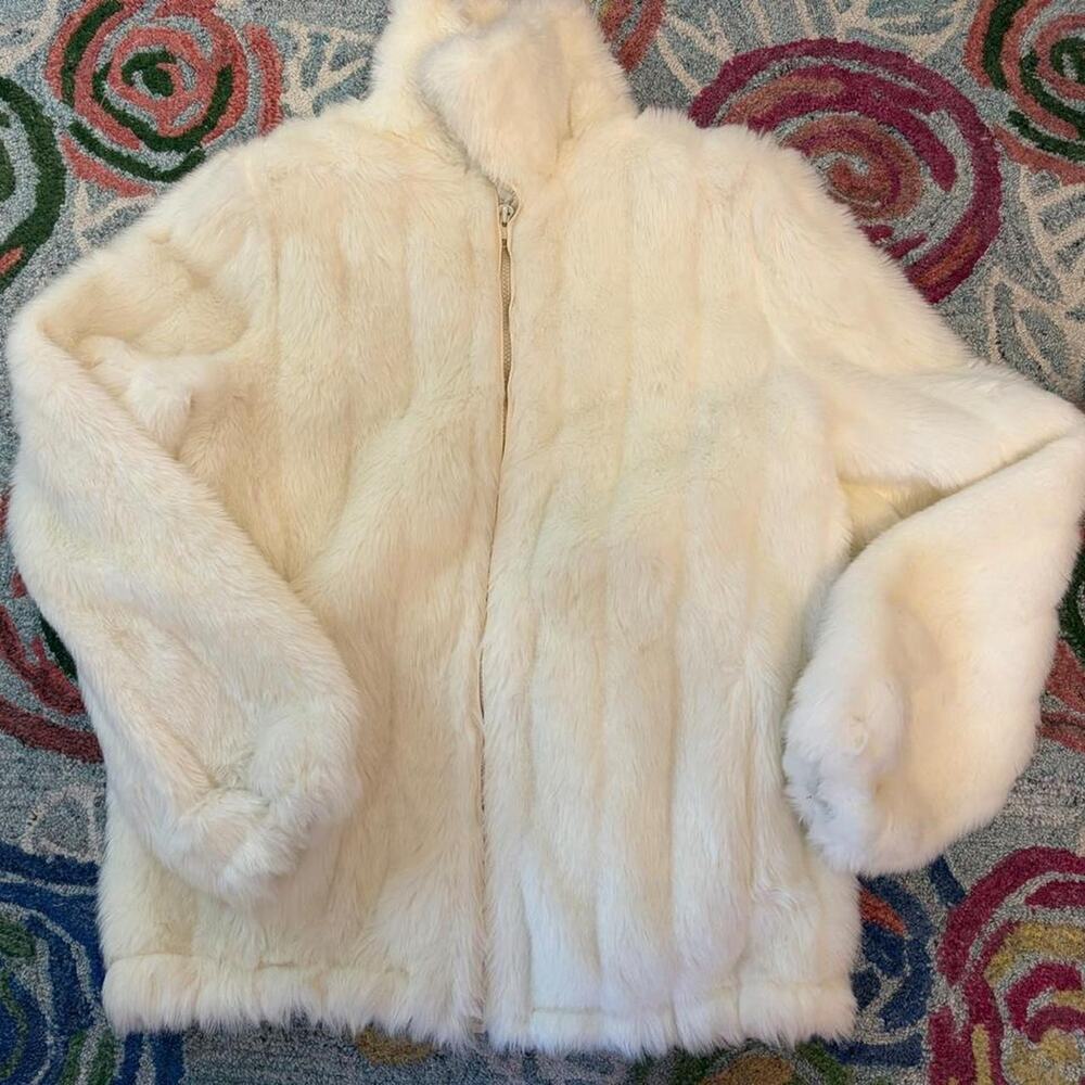 Vintage monterey white faux fur